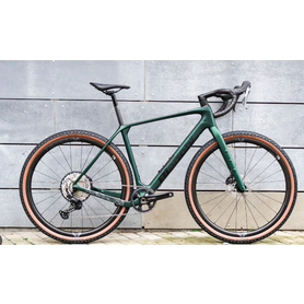 Gravel bike Bianchi Arcadex Pro GRX 820 velikost L Gravel bike Bianchi Arcadex Pro GRX 820 velikost L